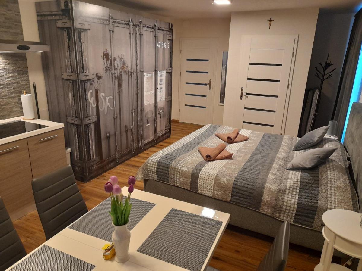 Honey Apartment Лендава Екстериор снимка